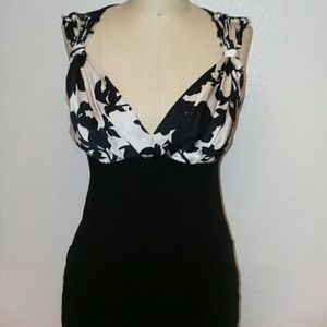 Bebe Sexy Low Cut Floral Satin Black White Sz S